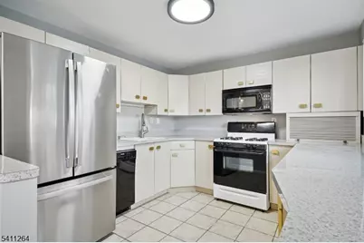 14 Mellon Ave, West Orange Township, NJ 07052 - Photo 22