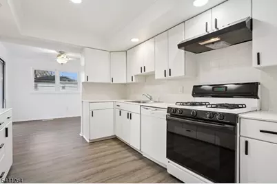 14 Mellon Ave, West Orange Township, NJ 07052 - Photo 22