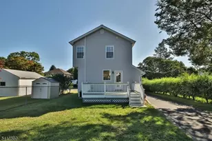 27 Montville Ave, Montville Township, NJ 07045 - Photo 16