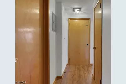 911 Cedar St, Boonton Town, NJ 07005 - Photo 8