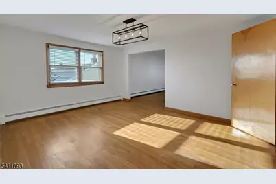 911 Cedar St, Boonton Town, NJ 07005 - Photo 8