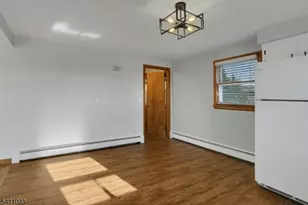 911 Cedar St, Boonton Town, NJ 07005 - Photo 10