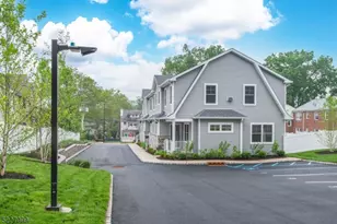 360 Orange Rd, Montclair, NJ 07042 - Photo 32