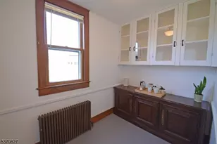 99 N Middaugh St, Somerville, NJ 08876 - Photo 10