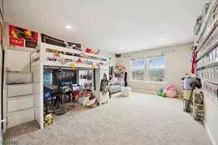 33 Albert Ct, Randolph Township, NJ 07869 - Photo 16