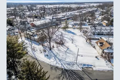 946 Kennedy Blvd, Manville, NJ 08835 - Photo 4