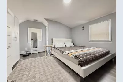 36 Cumberland Ave, Verona, NJ 07044 - Photo 4