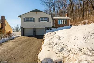 174 Watchung Ter, Scotch Plains Township, NJ 07076 - Photo 4