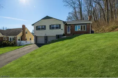 174 Watchung Ter, Scotch Plains Township, NJ 07076 - Photo 1