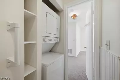 504 Clark Circle, Raritan Township, NJ 08822 - Photo 12