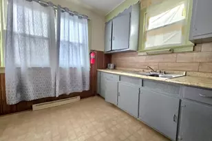 330 N 10th St, Prospect Park, NJ 07508 - Photo 6