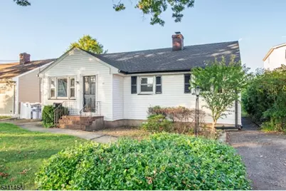 22 Washington St, Clark Township, NJ 07066 - Photo 1