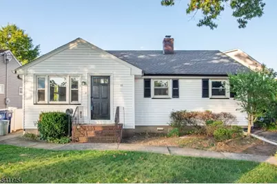 22 Washington St, Clark Township, NJ 07066 - Photo 2