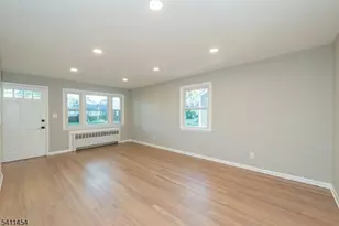 22 Washington St, Clark Township, NJ 07066 - Photo 6