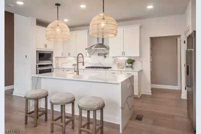 18 Whitaker Ln, Far Hills, NJ 07931 - Photo 6