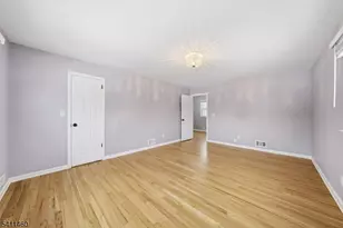 162 Mali Dr, North Plainfield, NJ 07062 - Photo 28