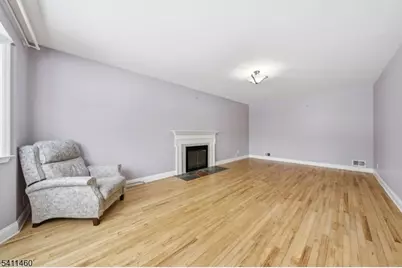 162 Mali Dr, North Plainfield, NJ 07062 - Photo 8