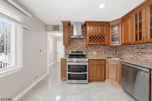 162 Mali Dr, North Plainfield, NJ 07062 - Photo 12