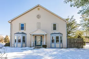 87 Castleton Rd, Montgomery Township, NJ 08540 - Photo 2