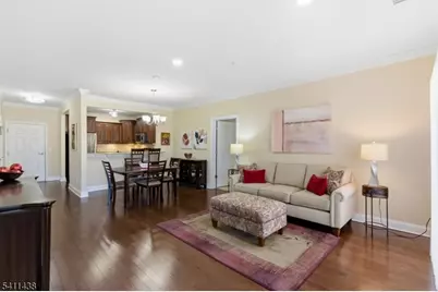 5301 Veterans Dr, Rockaway Township, NJ 07866 - Photo 10