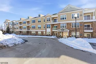 5301 Veterans Dr, Rockaway Township, NJ 07866 - Photo 2