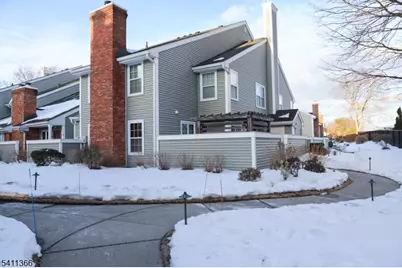 332 Greenbriar Drive Unit #8, Union Township, NJ 07083 - Photo 1