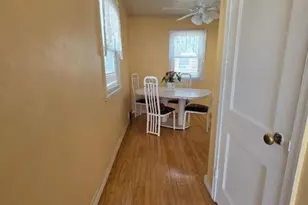 7 Norwood Ave, Plainfield, NJ 07060 - Photo 6