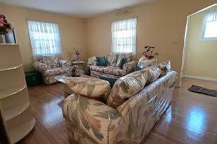 7 Norwood Ave, Plainfield, NJ 07060 - Photo 4