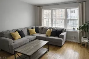 1031 E Grand St, Elizabeth, NJ 07201 - Photo 2