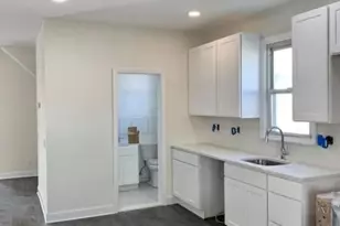 632 Chase Ave, Lyndhurst Township, NJ 07071 - Photo 2