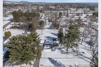 56 Deer Hill Rd, Clinton Township, NJ 08833 - Photo 8