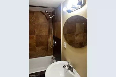 38 Carnegie Ave, East Orange, NJ 07018 - Photo 6