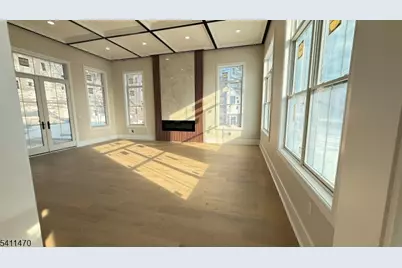 24 Peterson Rd, Wayne, NJ 07470 - Photo 4