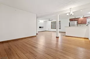 85 Merseles St, Jersey City, NJ 07302 - Photo 2