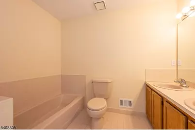 63 Hickory Way, Mount Arlington, NJ 07856 - Photo 14