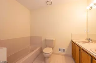 63 Hickory Way, Mount Arlington, NJ 07856 - Photo 14