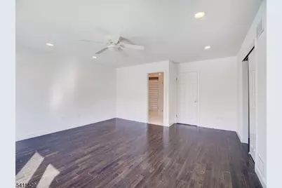 186 Patriots Rd, Parsippany, NJ 07950 - Photo 24