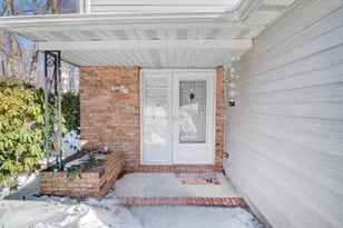 184 Patriots Rd, Parsippany, NJ 07950 - Photo 2