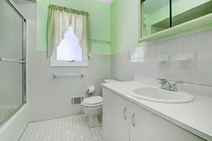 184 Patriots Rd, Parsippany, NJ 07950 - Photo 22