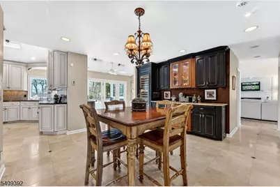 48 Tree Top Rd, Readington, NJ 08889 - Photo 20