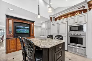 48 Tree Top Rd, Readington, NJ 08889 - Photo 22