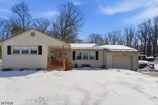 15 Tinc Rd, Mount Olive, NJ 07836 - Photo 1