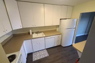 10 N Wood Ave, Linden, NJ 07036 - Photo 2