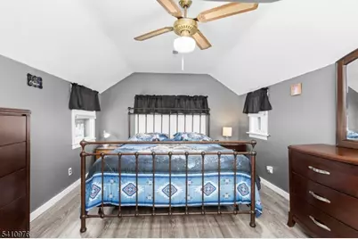 8 Myrtle Ave, Mount Olive, NJ 07828 - Photo 12