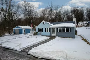 8 Myrtle Ave, Mount Olive, NJ 07828 - Photo 22