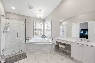 31 Gannett Ct, Wayne, NJ 07470 - Photo 10