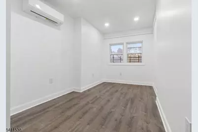 427 Benner St #2, Highland Park, NJ 08904 - Photo 14