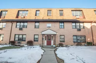 12 N End Dr, Secaucus, NJ 07094 - Photo 1