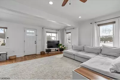 1044 Madison Hill Rd, Clark Township, NJ 07066 - Photo 6