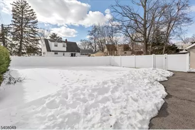 1044 Madison Hill Rd, Clark Township, NJ 07066 - Photo 26